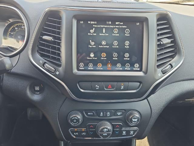 2022 Jeep Cherokee Latitude Lux