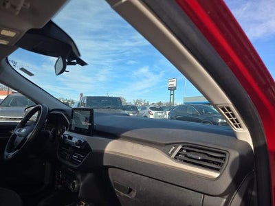 2022 Ford Escape SE Hybrid