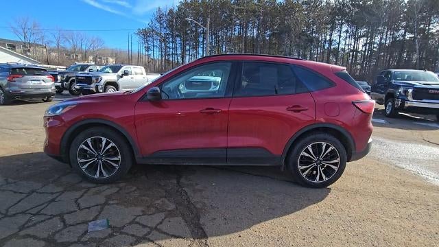 2022 Ford Escape SE Hybrid