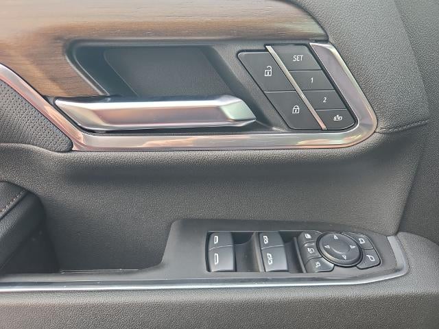 2025 Chevrolet Silverado 3500 HD High Country