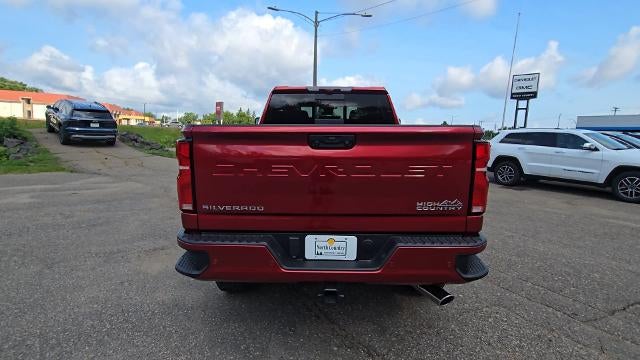 2025 Chevrolet Silverado 3500 HD High Country