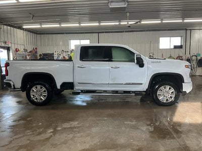 2026 Chevrolet Silverado 3500 HD High Country