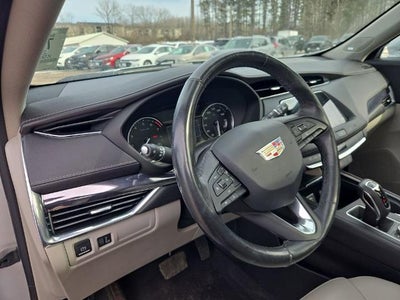 2019 Cadillac XT4 AWD Luxury