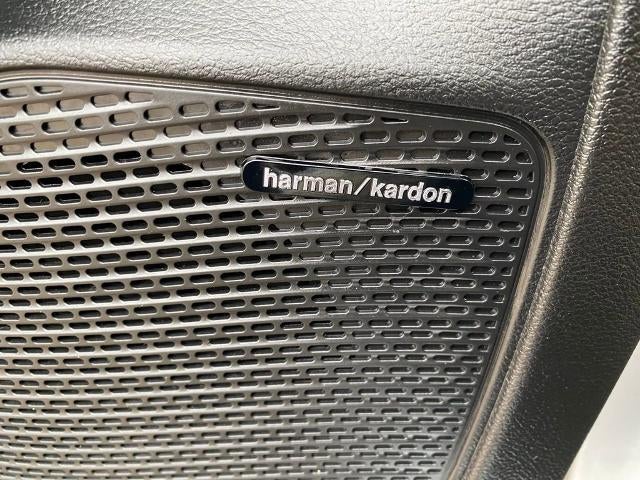 2020 Chrysler Pacifica Red S