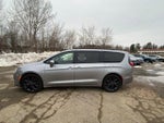 2020 Chrysler Pacifica Red S