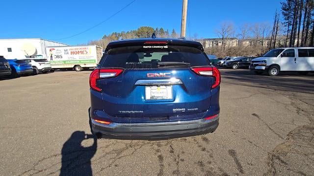 2022 GMC Terrain SLT