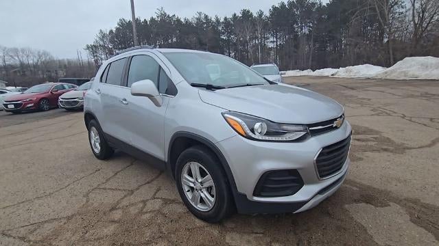 Used 2020 Chevrolet Trax LT with VIN 3GNCJPSB8LL122153 for sale in Hibbing, Minnesota