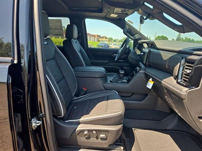 2025 GMC Sierra 1500 AT4X