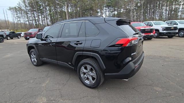 2022 Toyota RAV4 Hybrid XLE