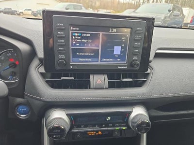 2022 Toyota RAV4 Hybrid XLE